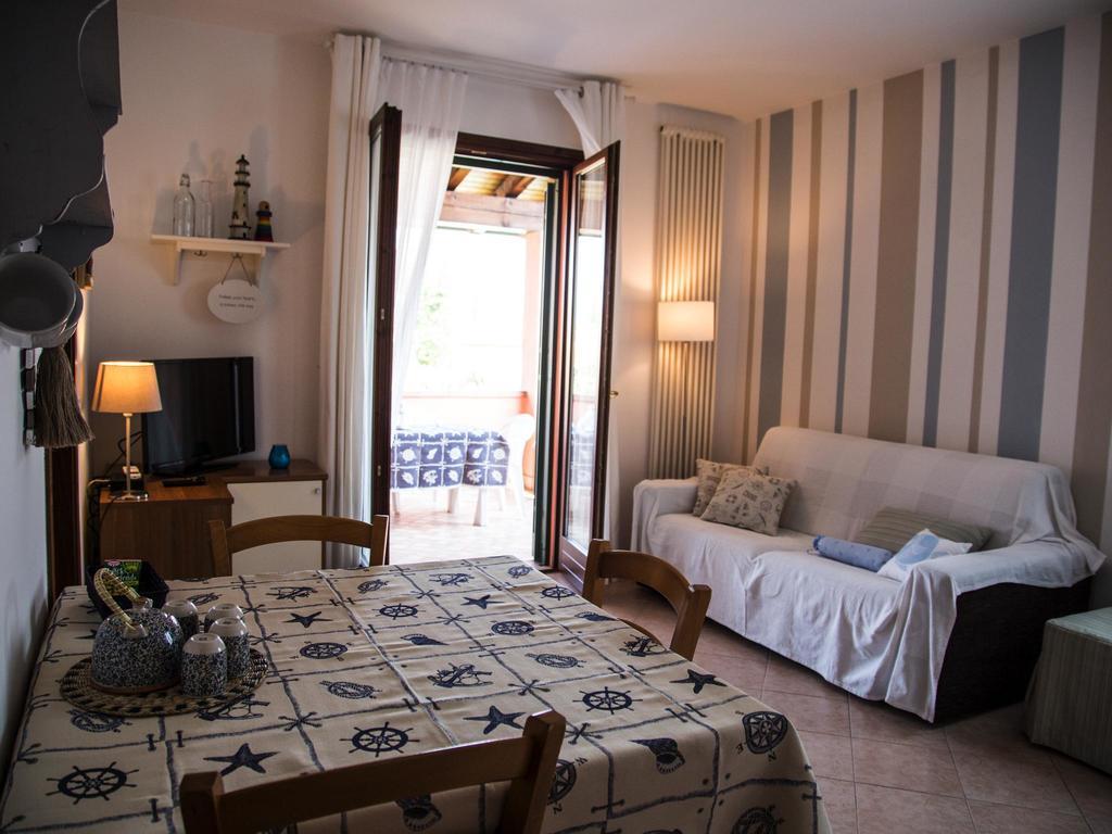 Bellasirmione Holiday Apartments Стая снимка