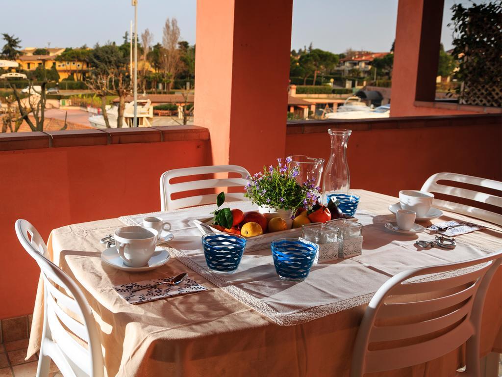 Bellasirmione Holiday Apartments Стая снимка